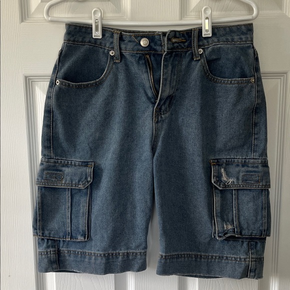 refrain Pants - Women’s Denim Cargo Shorts - Dark Blue